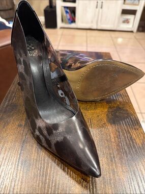 Vince Camuto Dark Brown Leopard Print Pointed Toe Pumps